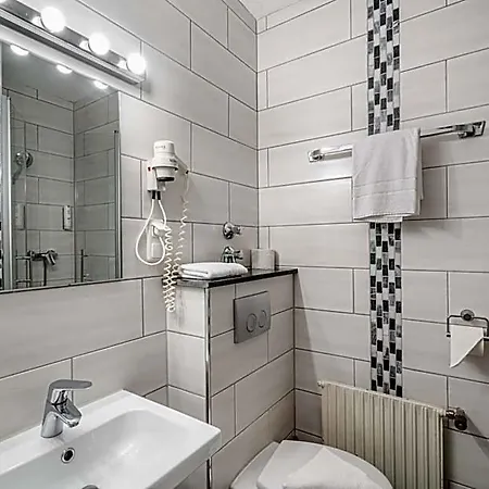Schottenhof - Cityhotel מיינץ