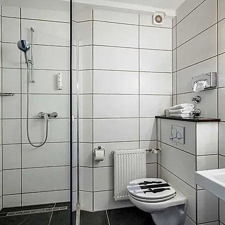 Schottenhof - Cityhotel מלון
