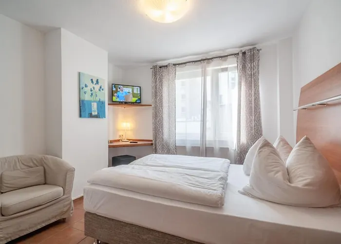 Hotel Schottenhof 3*