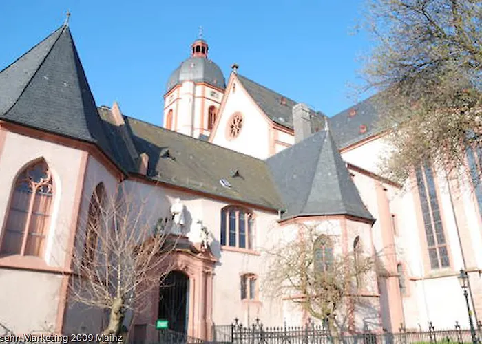 Schottenhof 3* Mainz